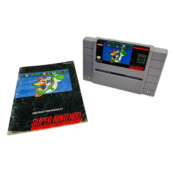 Super Mario World - Super Nintendo SNES - W/ Manual - Tested/Works - Picture 1 of 8